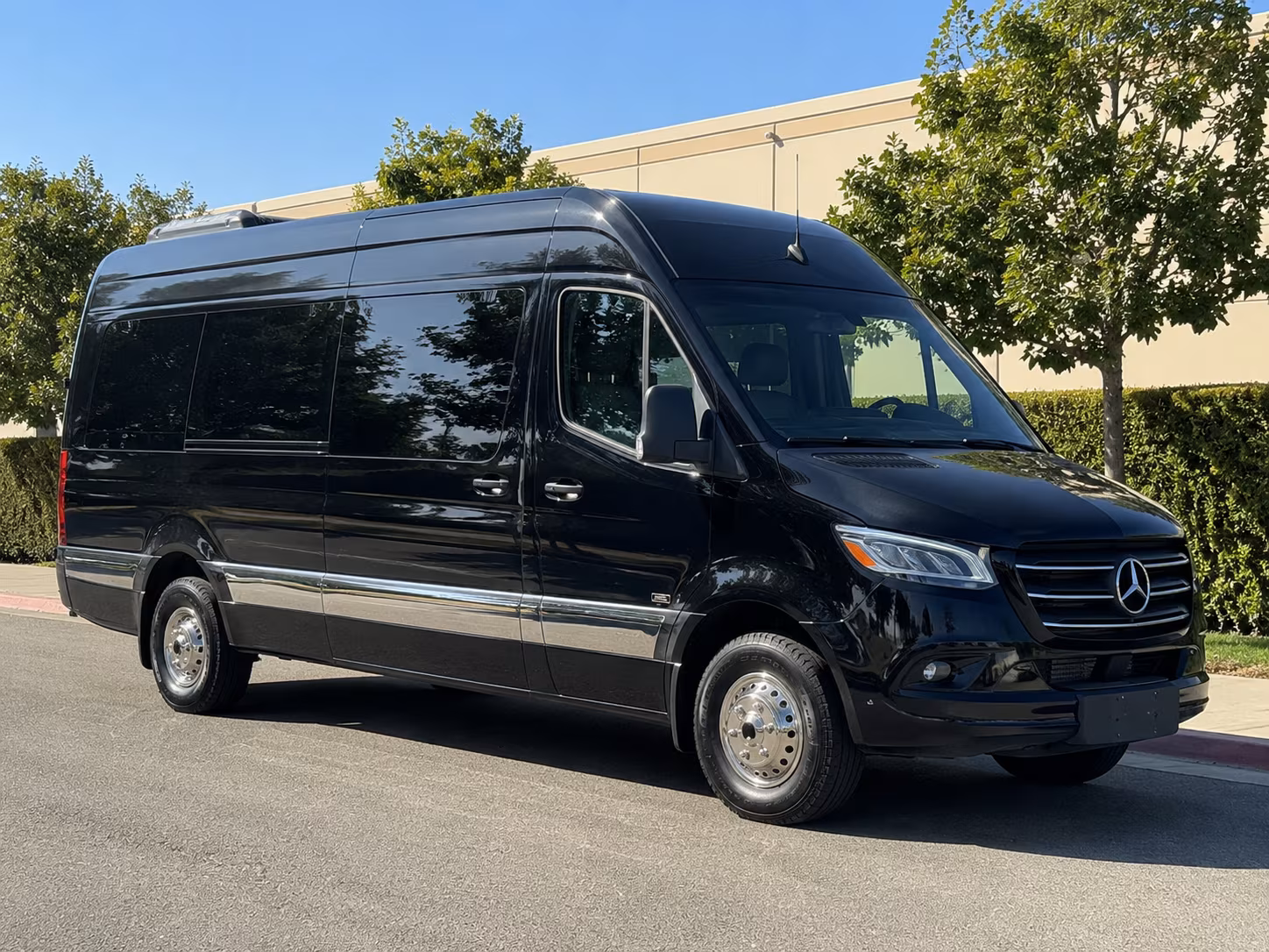 baton rouge airport transportation onboard seating