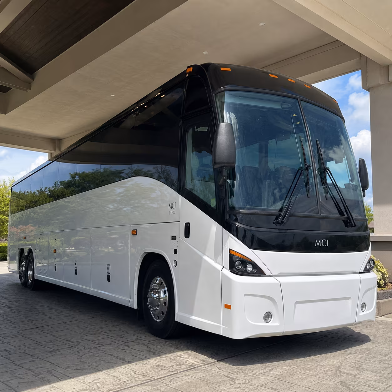 convention and corporate group airport transfers at the raising cane s river center