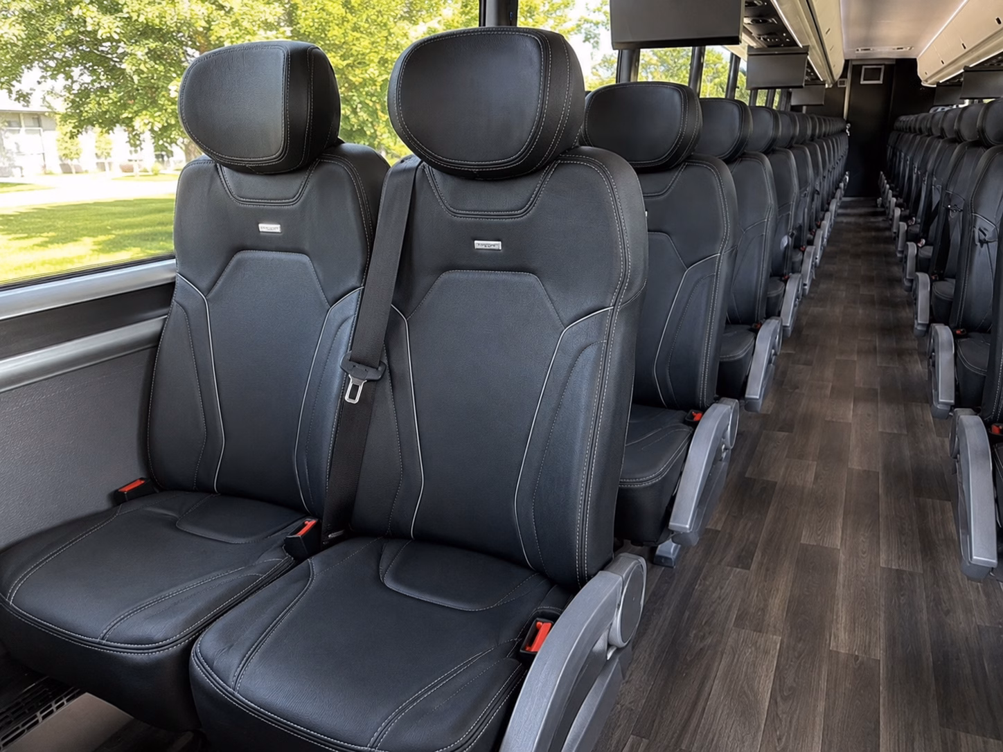how the type of bus you choose changes the price in baton rouge louisiana