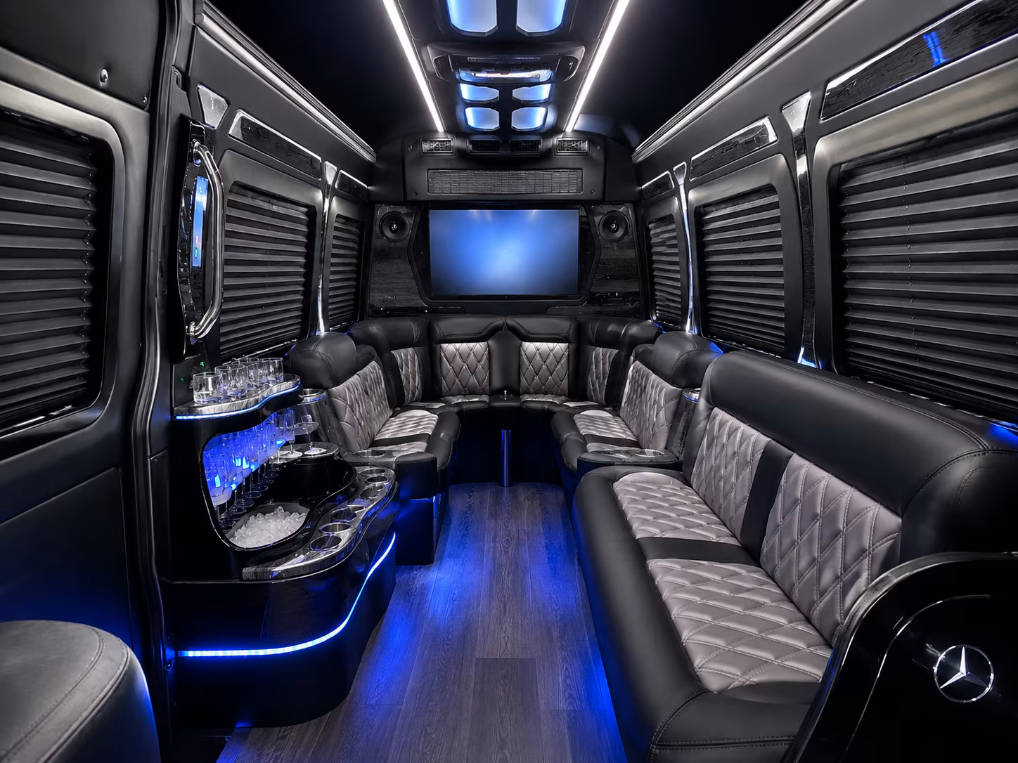prom night buses for zachary central and north baton rouge groups